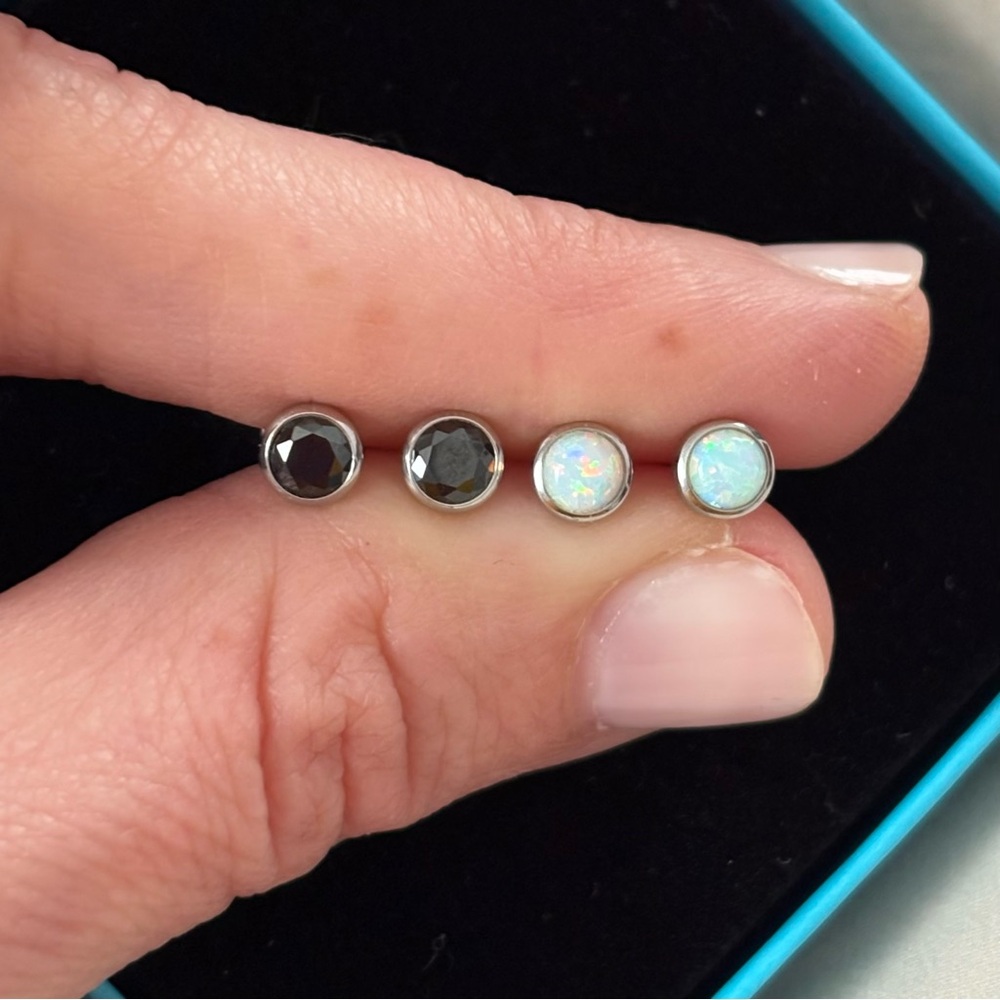 ComfyEarrings - Black Onyx and White Opal Flat Screw-back Stud Earrings